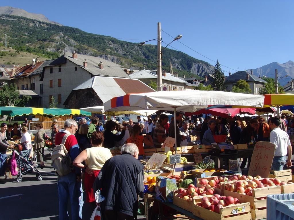 Enchastrayes Studio Barcelonnette Ubaye, Provence מראה חיצוני תמונה