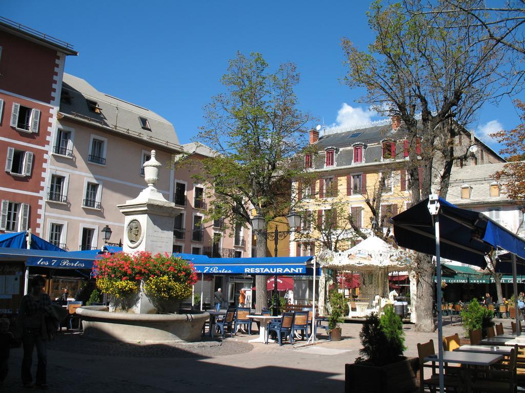 Enchastrayes Studio Barcelonnette Ubaye, Provence מראה חיצוני תמונה